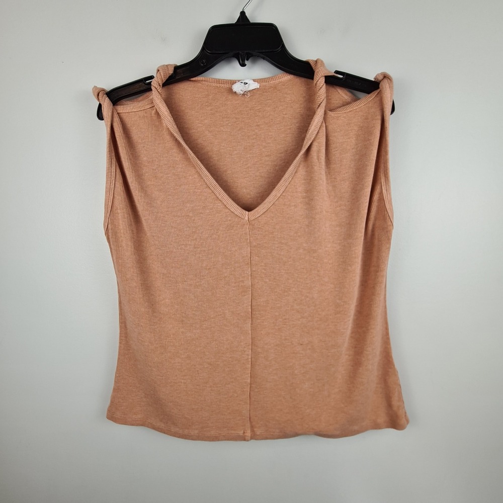 LNA Womens Peach Ribbed Cold Shoulder V-Neck Tank Top Medium Neutral Earthy